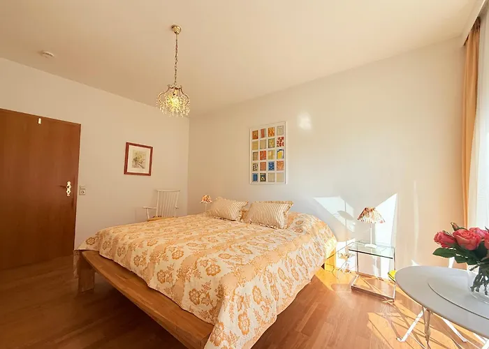 Апартаменты Madeleine *